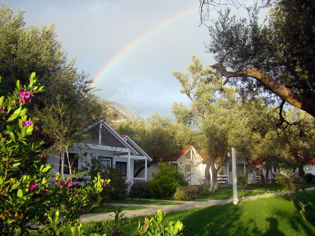 Imagen del bar/restaurante del Hotel Altea Beach Lodges. Foto 5