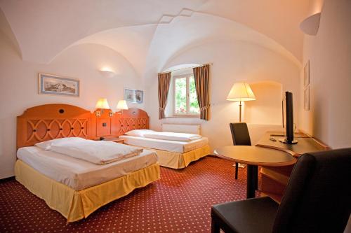 Imagen de la habitación del Hotel Alter Wirt, Weyarn. Foto 8