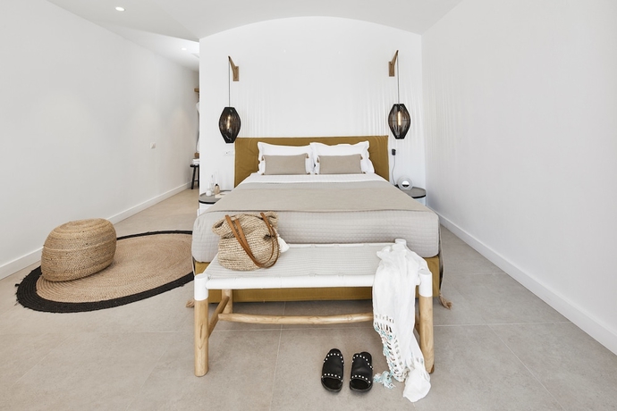 Imagen de la habitación del Hotel Altera Pars Suites. Foto 14