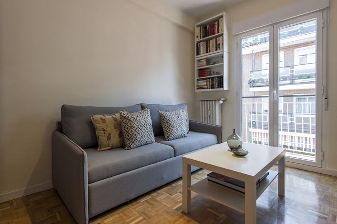 Imagen de la habitación del Hotel Alterhome Apartamento Plaza de las Ventas II. Foto 6