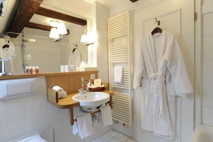 Imagen de la habitación del Hotel Altes Amtshaus. Foto 15