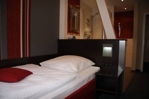 Imagen de la habitación del Hotel Altes Rathaus. Foto 16