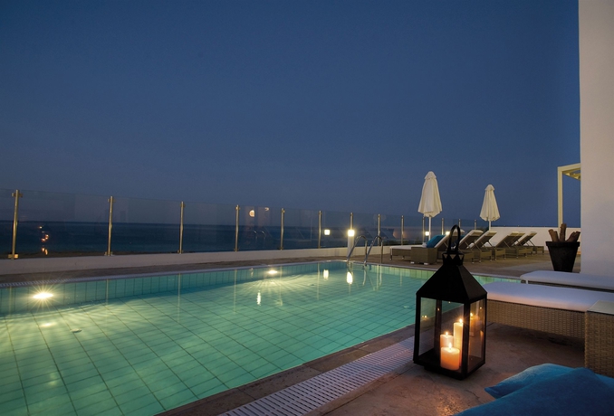 Imagen de los exteriores del Hotel Althea Kalamies Luxury Villas. Foto 12