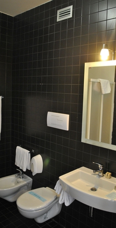 Imagen de la habitación del Hotel Althea Palace. Foto 3