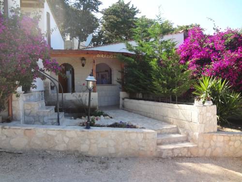Imagen de la habitación del Hotel Althea Village Residence. Foto 12