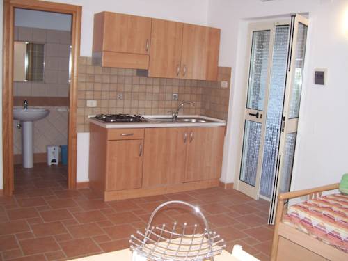 Imagen de la habitación del Hotel Althea Village Residence. Foto 13