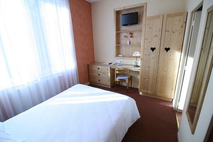 Imagen de la habitación del Hotel Alti\'Pic H&ocirc;tel. Foto 4