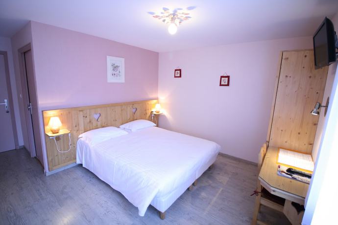 Imagen de la habitación del Hotel Alti\'Pic H&ocirc;tel. Foto 6