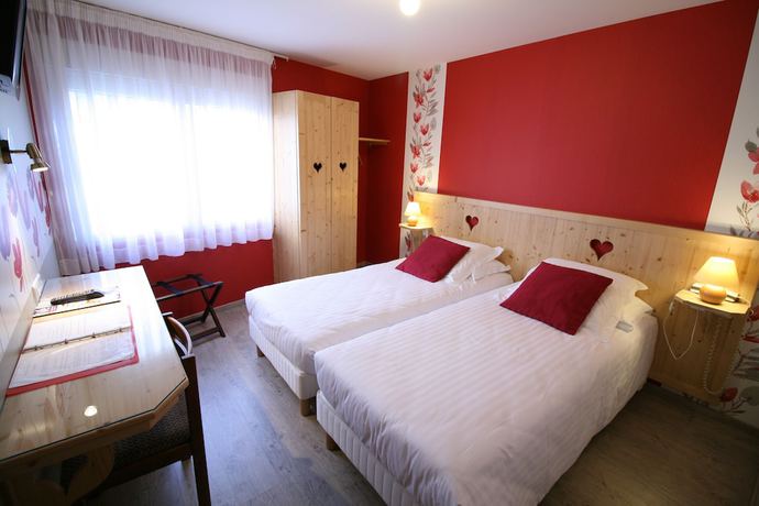 Imagen de la habitación del Hotel Alti\'Pic H&ocirc;tel. Foto 9