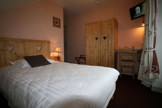 Imagen de la habitación del Hotel Alti\'Pic H&ocirc;tel. Foto 16