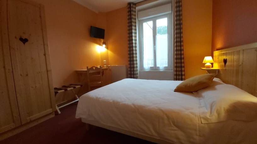 Imagen de la habitación del Hotel Alti\'Pic H&ocirc;tel. Foto 18