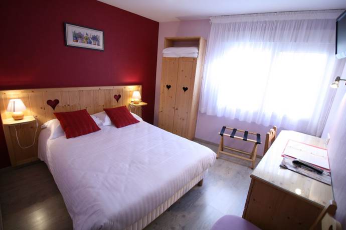 Imagen de la habitación del Hotel Alti\'Pic H&ocirc;tel. Foto 19