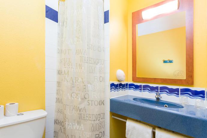 Imagen de la habitación del Hotel Altica Bordeaux M&eacute;rignac. Foto 7