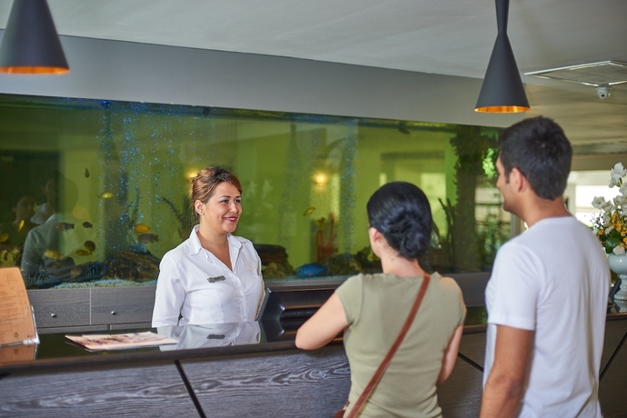 Imagen de los interiores del Hotel Altin Yunus and Spa. Foto 17