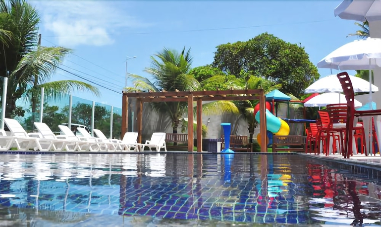 Imagen de la piscina del Hotel Altiplano. Foto 15