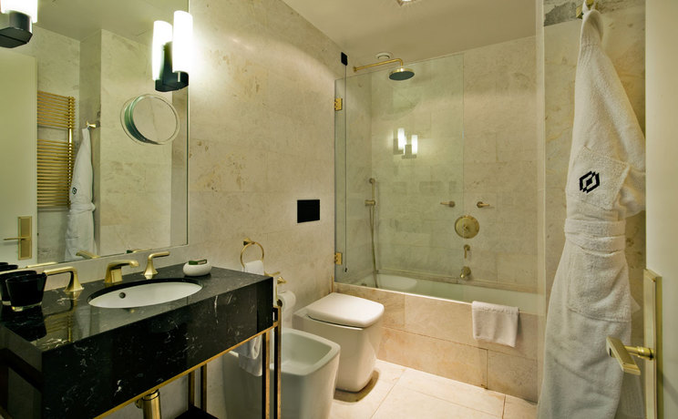 Imagen de la habitación del Hotel Altis Avenida. Foto 9