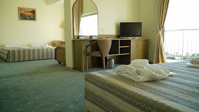 Imagen de la habitación del Hotel Altis Resort and Spa. Foto 16