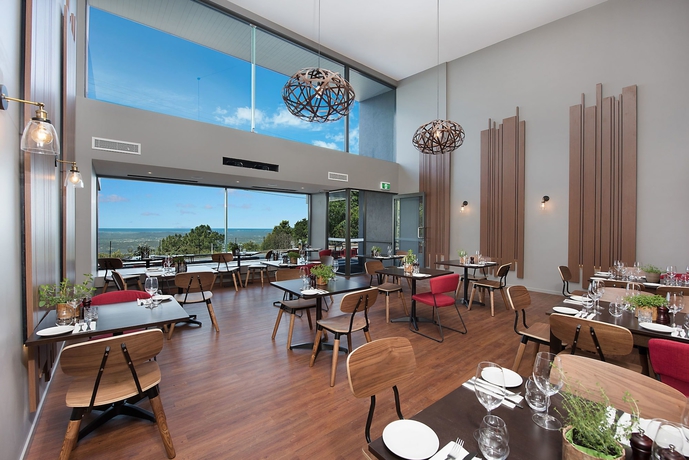 Imagen de los interiores del Hotel Altitude On Montville. Foto 17