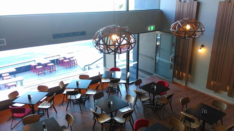 Imagen de los interiores del Hotel Altitude On Montville. Foto 19