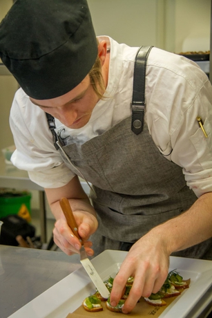 Imagen del bar/restaurante del Hotel Altitude On Montville. Foto 7