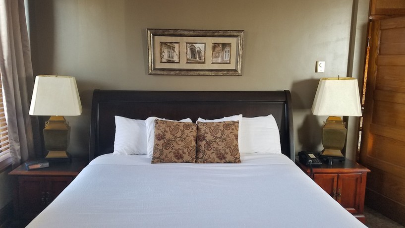 Imagen de la habitación del Hotel Altland House Inn and Suites. Foto 8