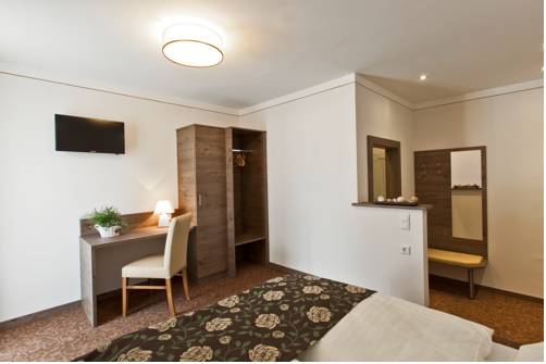 Imagen de la habitación del Hotel Altmünsterhof. Foto 14