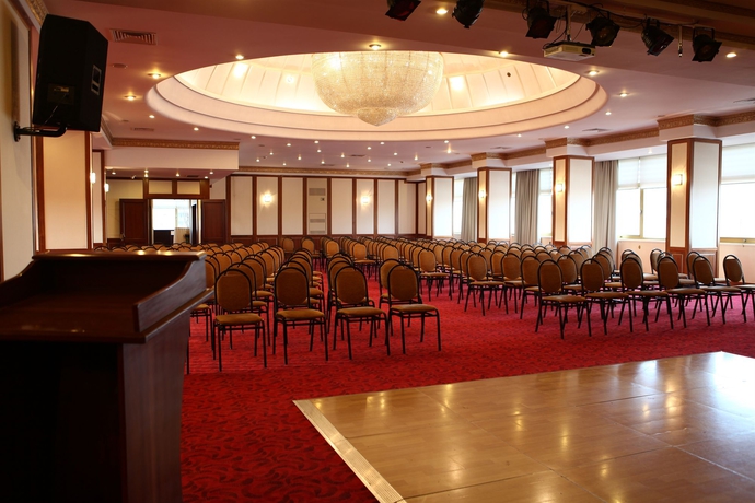 Imagen de los interiores del Hotel Altınel Ankara and Convention Center. Foto 11