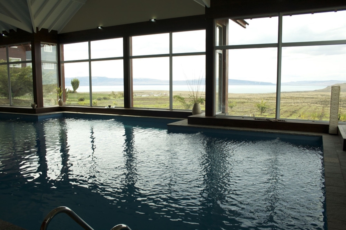 Imagen de la piscina del Hotel Alto Calafate Patagonico. Foto 17