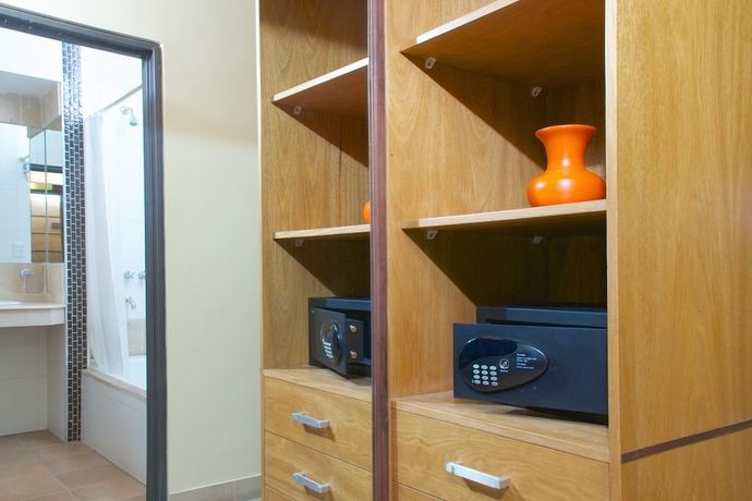 Imagen de la habitación del Hotel Alto Del Camino. Foto 2