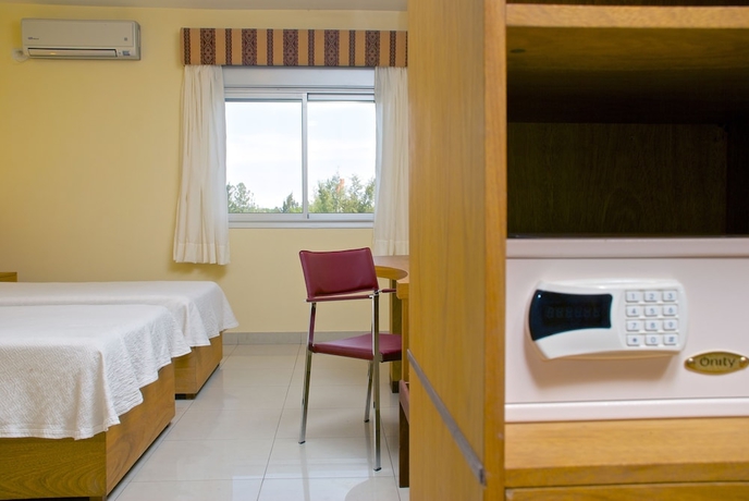 Imagen de la habitación del Hotel Alto Del Camino. Foto 6