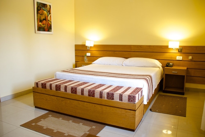 Imagen de la habitación del Hotel Alto Del Camino. Foto 11