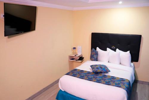 Imagen de la habitación del Hotel Alto Mar. Foto 16