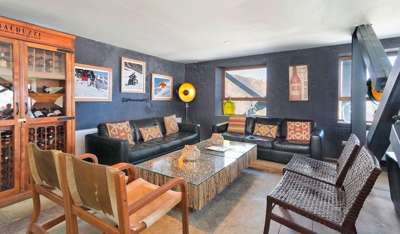 Imagen de los interiores del Hotel Alto Nevados. Foto 17