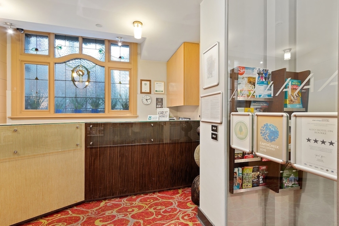 Imagen de los interiores del Hotel Alto On Bourke. Foto 19