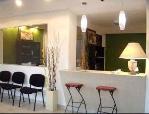 Imagen general del Hotel Alto Rio Hondo. Foto 4
