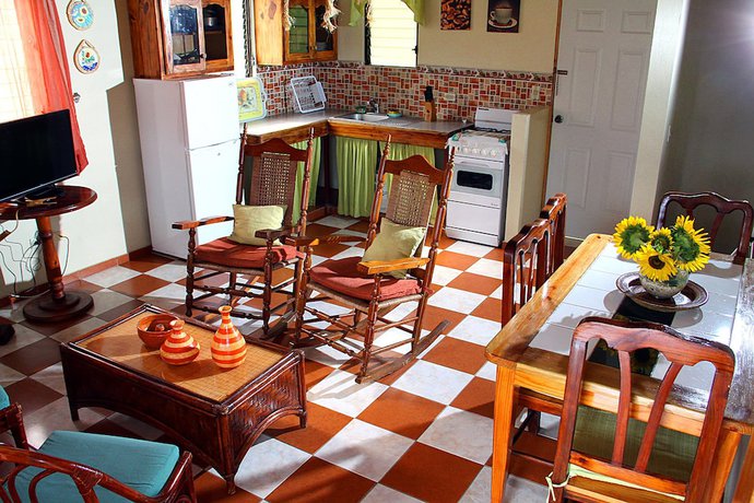 Imagen de la habitación del Hotel Altocerro Villas and Camping. Foto 3