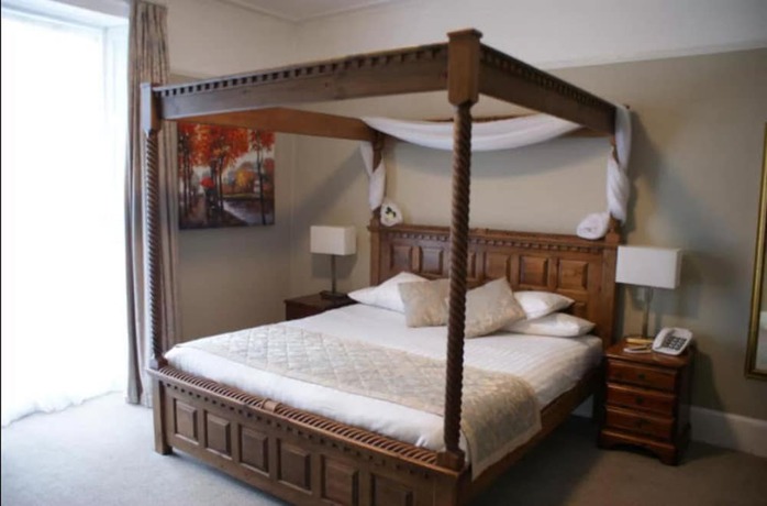 Imagen de la habitación del Hotel Alton House. Foto 8