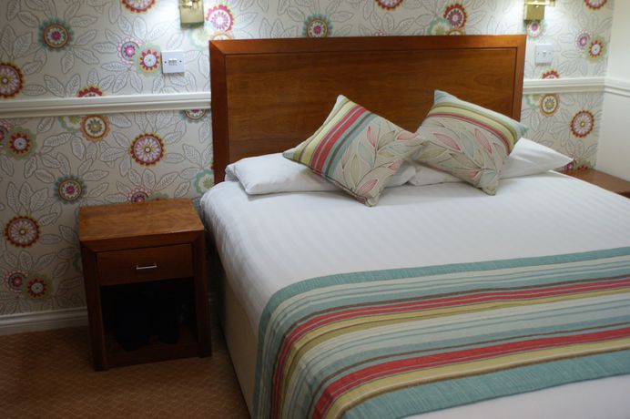 Imagen de la habitación del Hotel Alton House. Foto 10