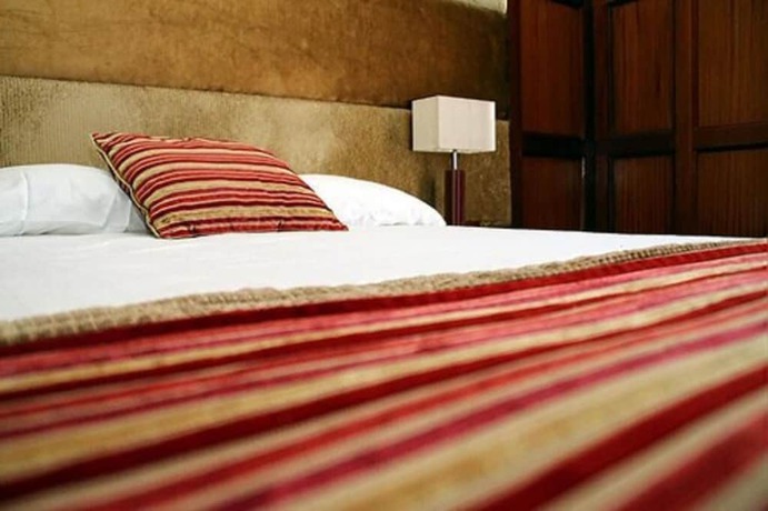 Imagen de la habitación del Hotel Alton House. Foto 18