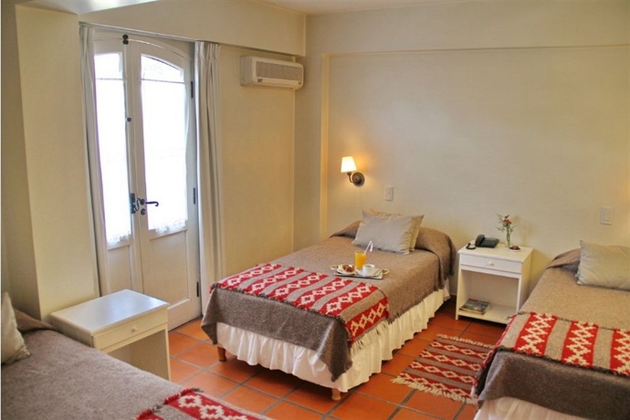 Imagen de la habitación del Hotel Altos De Balcarce. Foto 1
