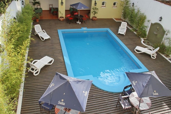 Imagen de la piscina del Hotel Altos De Balcarce. Foto 9