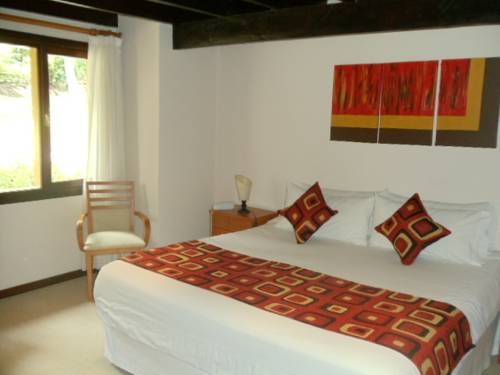 Imagen de la habitación del Hotel Altos Los Pioneros y Spa. Foto 50
