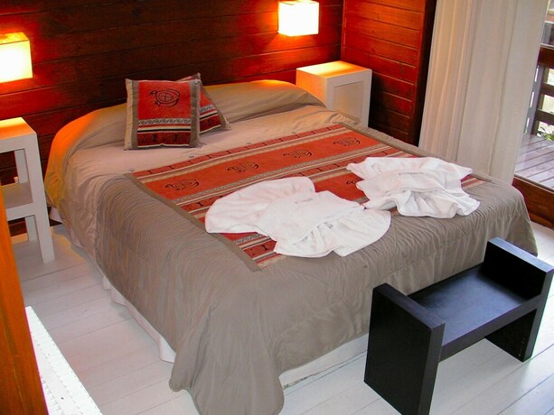 Imagen de la habitación del Hotel Altos Medanos - Cabañas Y Club De Bosque. Foto 26