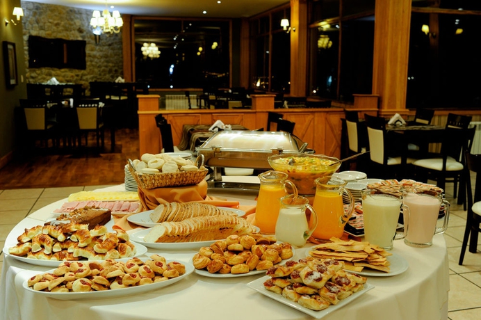 Imagen del bar/restaurante del Hotel Altos Ushuaia and Resto. Foto 7