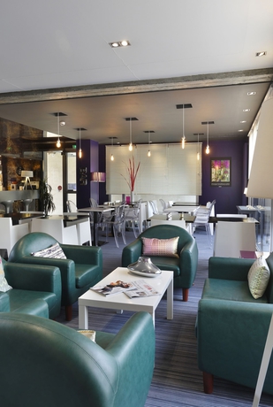 Imagen de los interiores del Hotel Altos and Spa. Foto 19