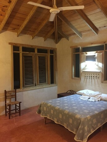 Imagen de la habitación del Hotel Altos de Ca&ntilde;o Hondo. Foto 18