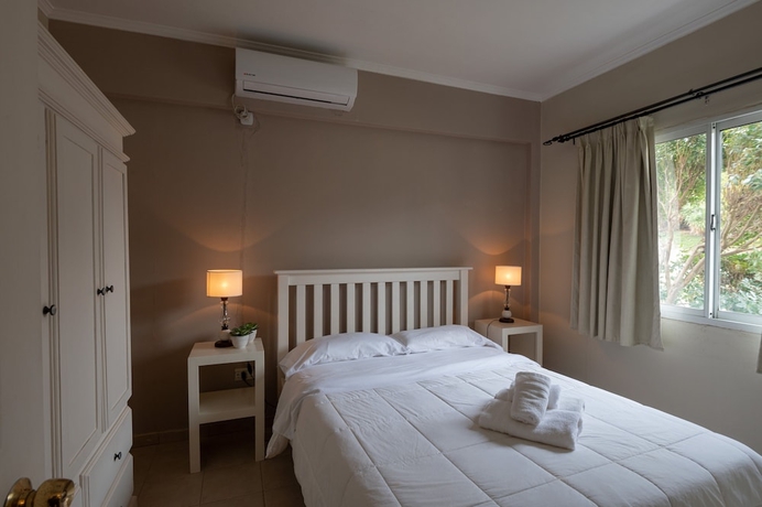 Imagen de la habitación del Hotel Altos de Pinamar. Foto 1