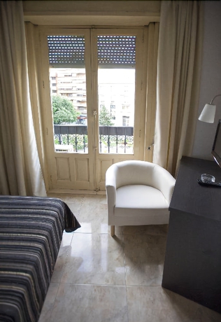 Imagen de la habitación del Hotel Altozano. Foto 5