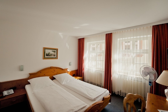 Imagen de la habitación del Hotel Alt-ringlein. Foto 6