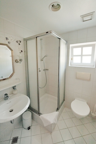Imagen de la habitación del Hotel Alt-ringlein. Foto 16